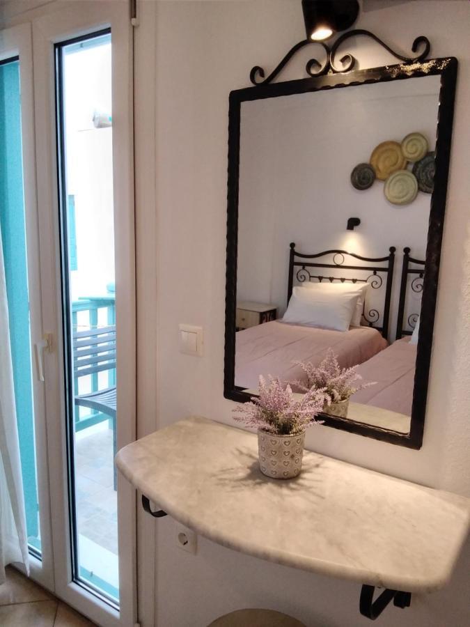 Celeste Apartments ออร์นอส ภายนอก รูปภาพ