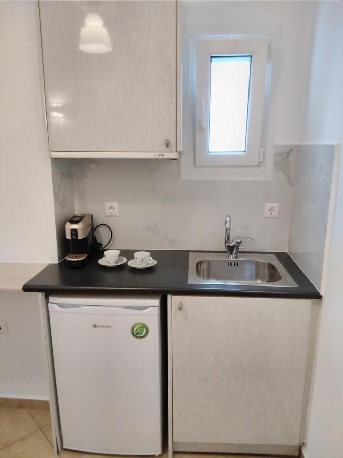 Celeste Apartments ออร์นอส ภายนอก รูปภาพ