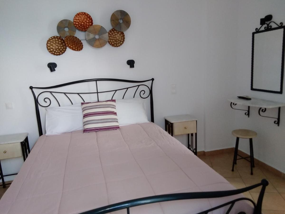 Celeste Apartments ออร์นอส ภายนอก รูปภาพ