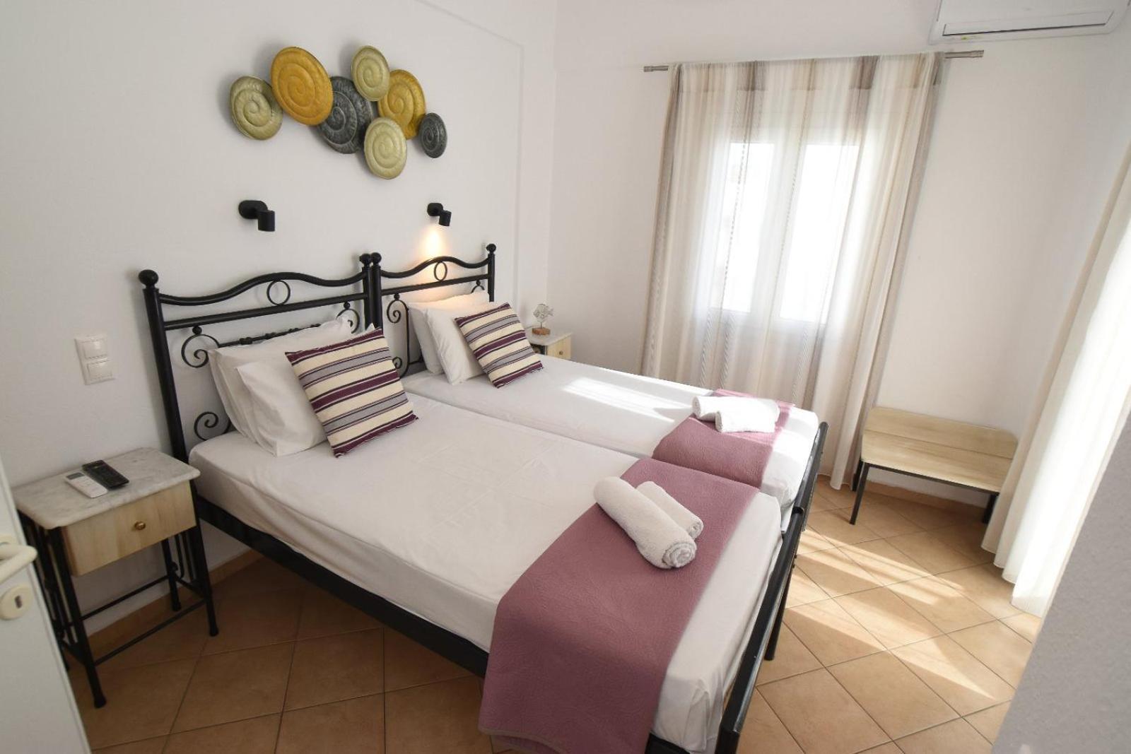 Celeste Apartments ออร์นอส ภายนอก รูปภาพ